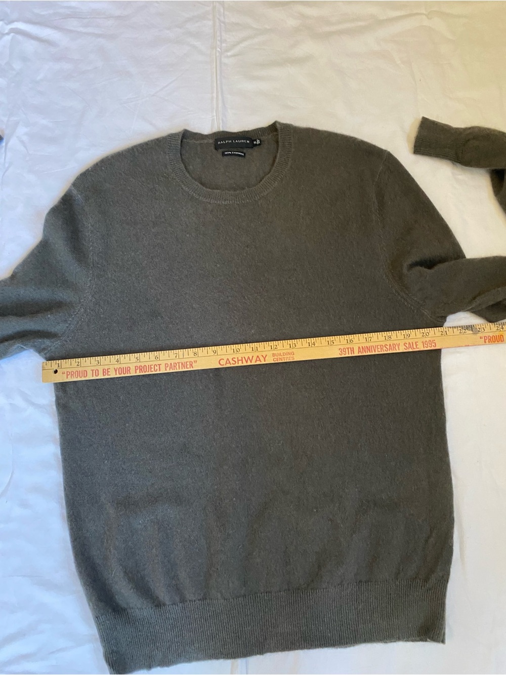 Ralph Lauren Men’s Grey 100% Crewneck Sweater XL Minimalist Quiet Luxury READ - Picture 8 of 16